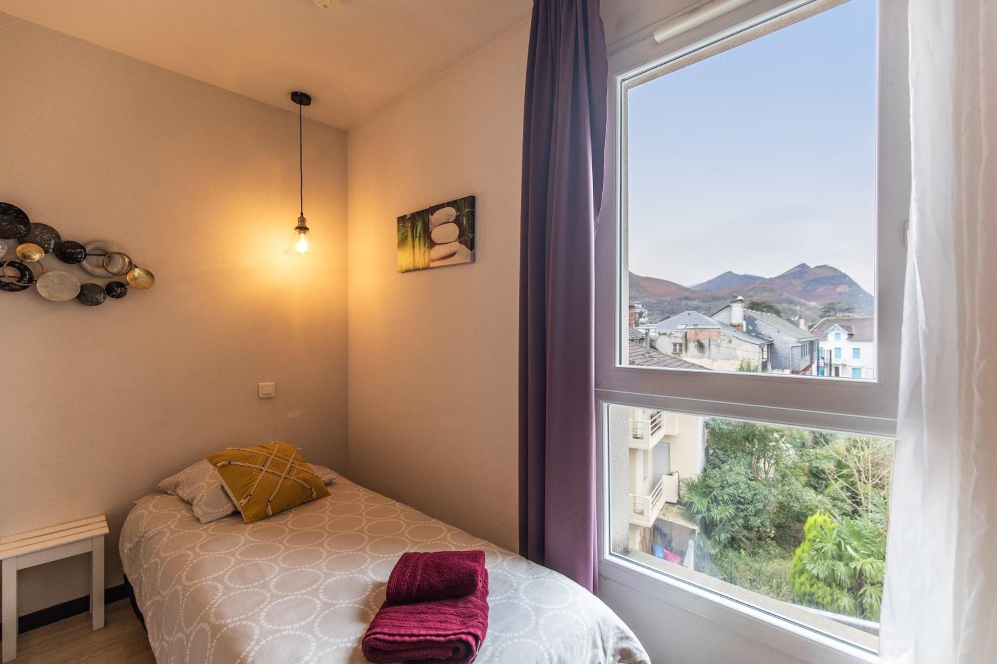 Tithome 1 - Gare, Centre Ville, Vue Montagne Et Chateau Lourdes Eksteriør billede